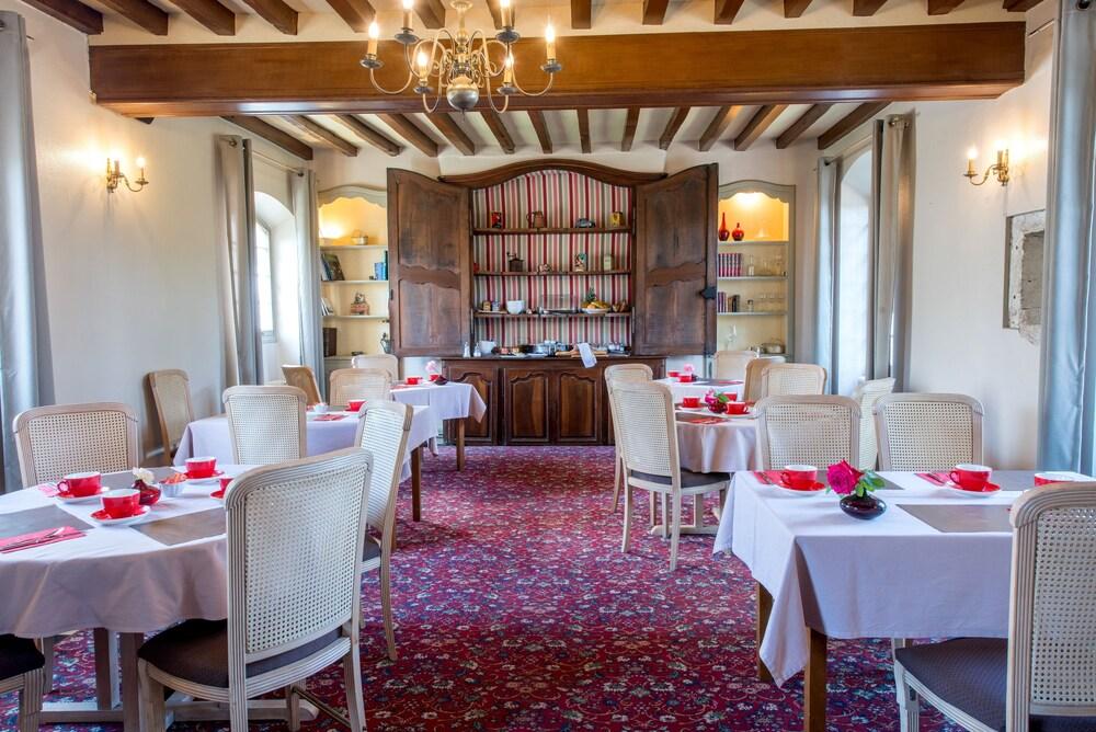 Logis Hotel Le Prince Noir Sérignac-sur-Garonne Екстериор снимка